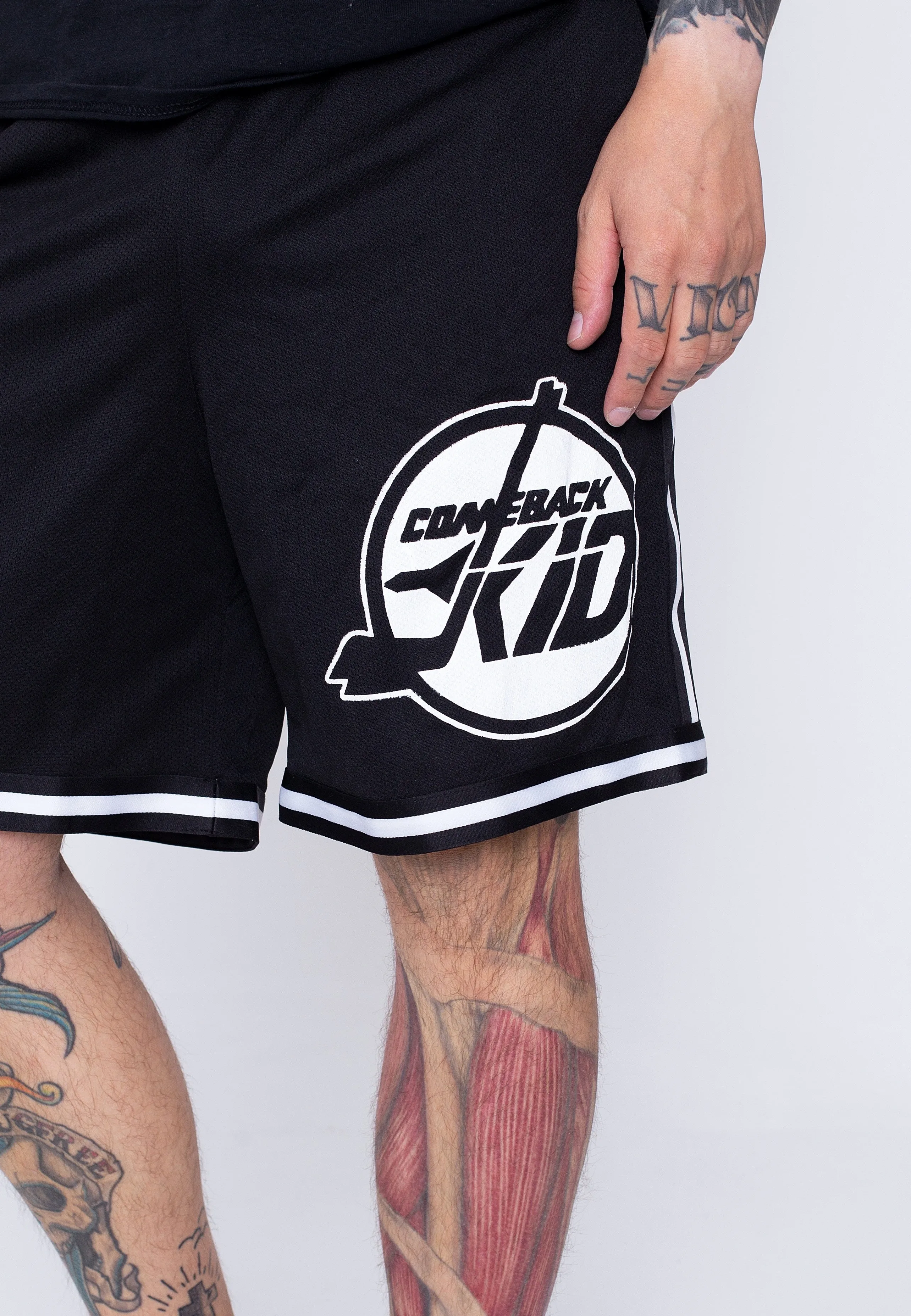 Comeback Kid - Circle Striped - Shorts