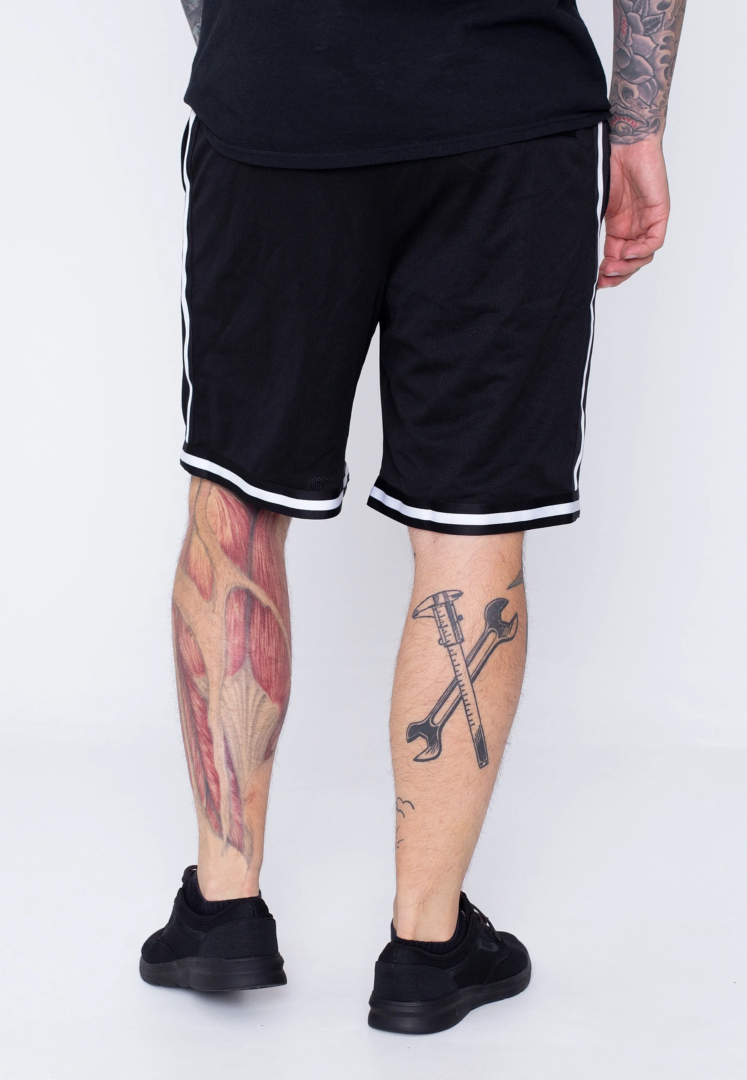 Comeback Kid - Circle Striped - Shorts