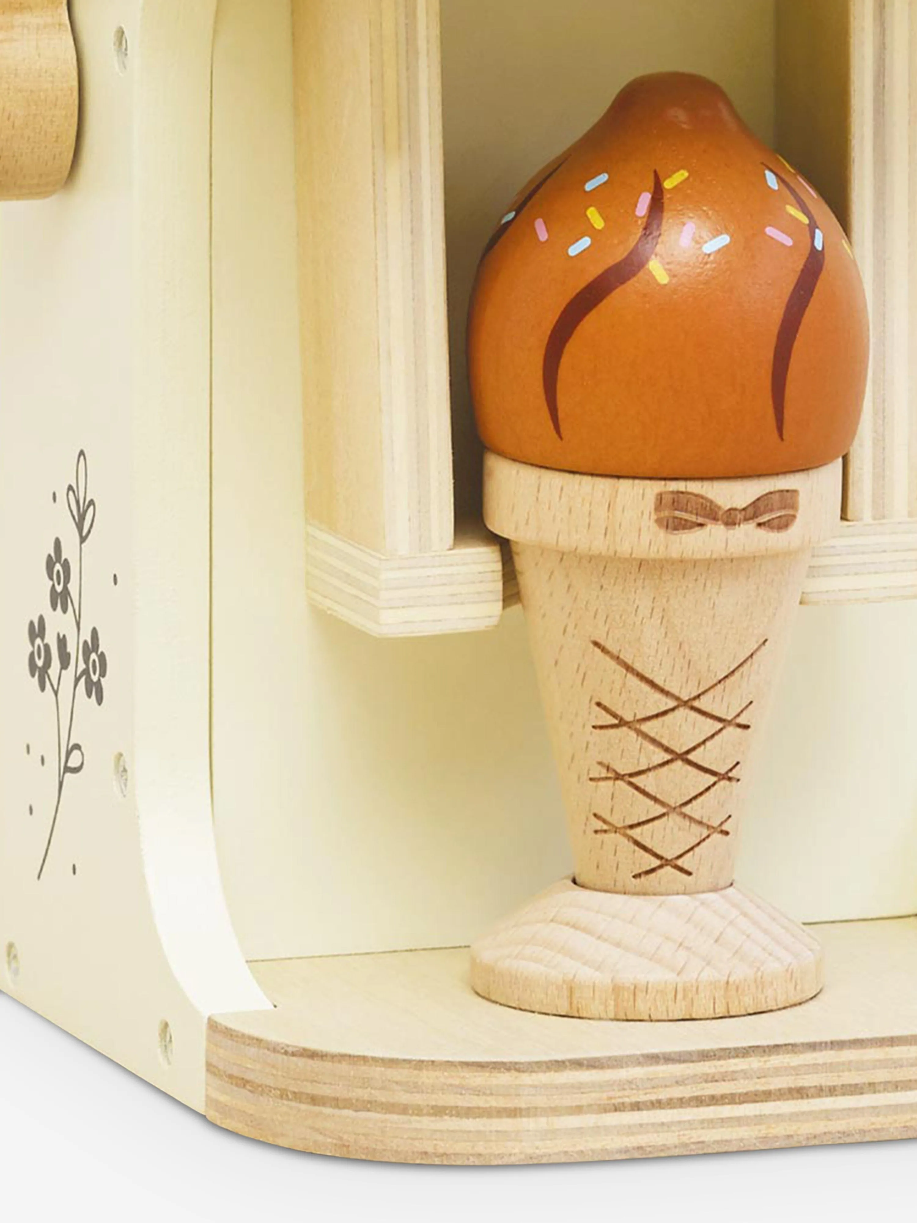 Ice Cream Machine & Play Food Cone